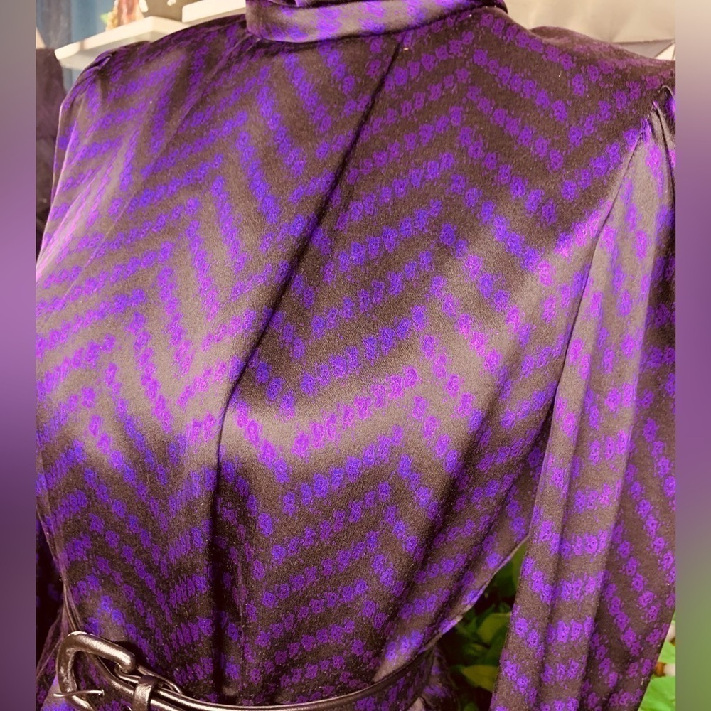 Carolina Herrera 100% Silk Matching set Skirt, Jacket Belt Plum/Midnight - Picture 8 of 16